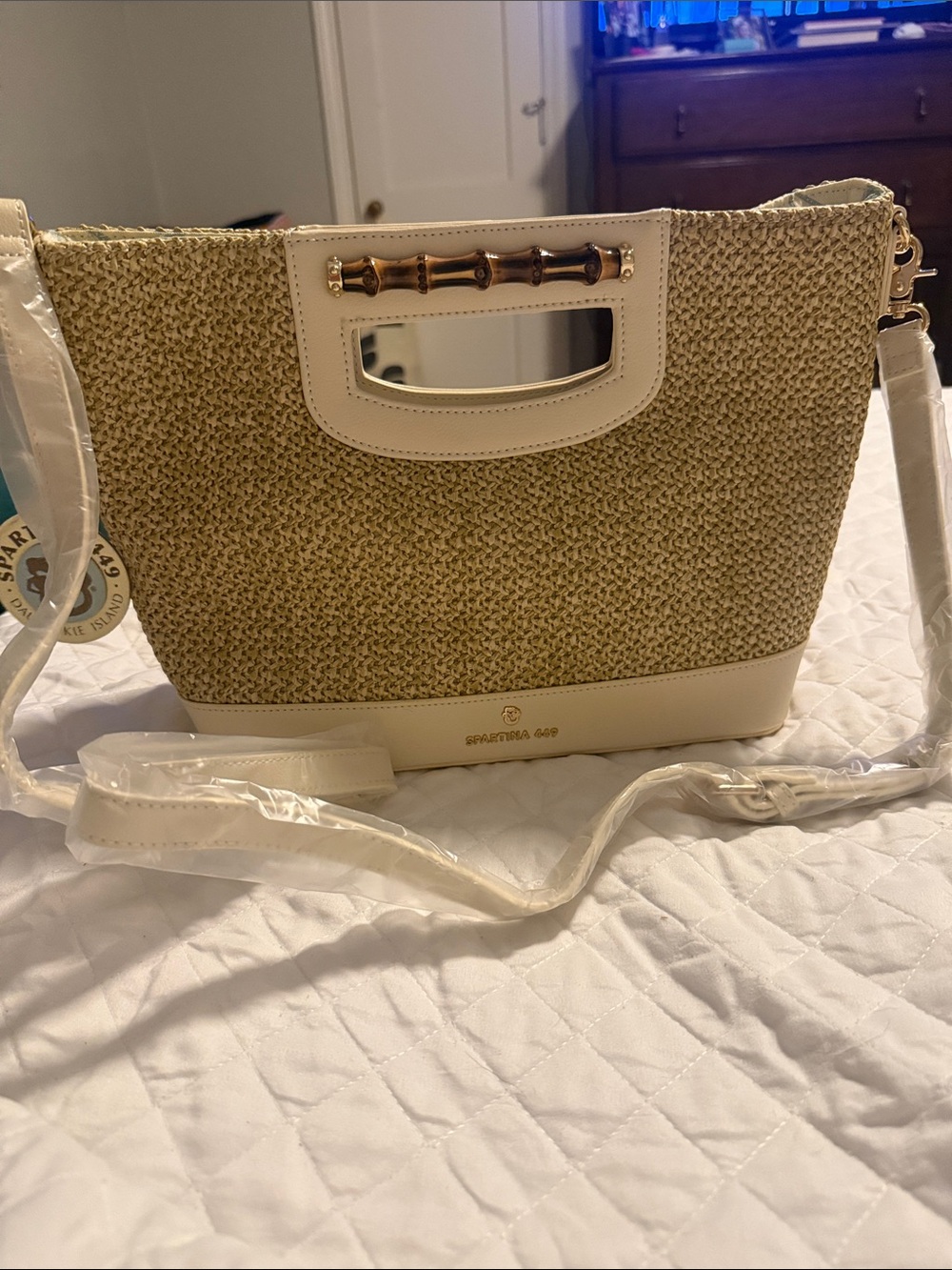 Spartina 449 Straw Crossbody with Cream Trim and Bamboo Accent - Picture 5 of 9